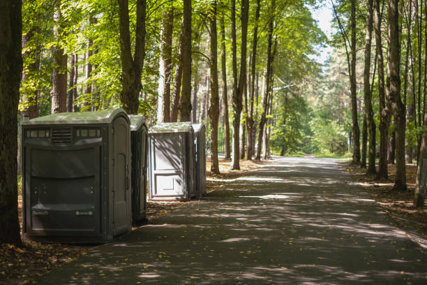 Best Portable restroom trailer rental  in Clifton, AZ